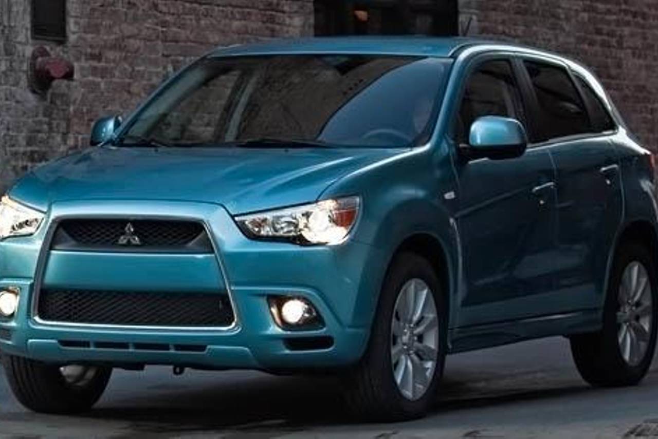 Mitsubishi Outlander Sport Mitsubishi Outlander Sport 2.0L